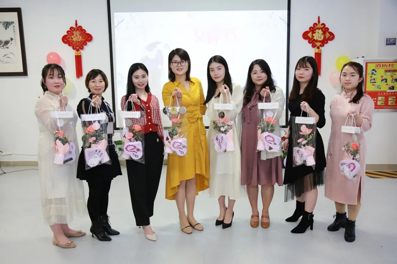 致敬元琛女神：愿您所期皆所念，所念皆如愿！