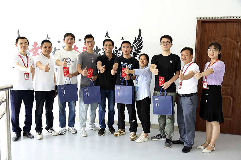 這個企業(yè)很贊！為職工子女發(fā)放升學獎學金